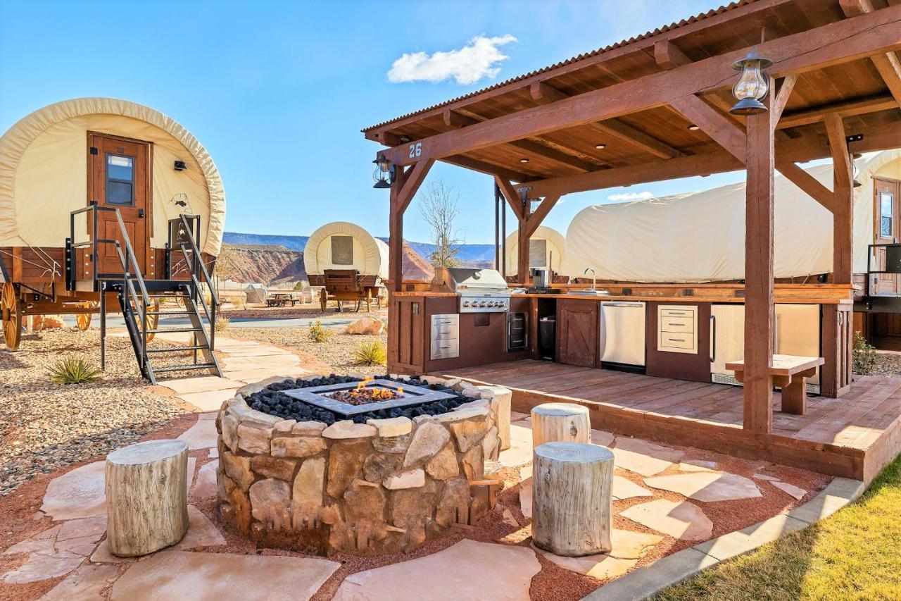Zion White Bison Glamping & Rv Resort Virgin Exterior foto
