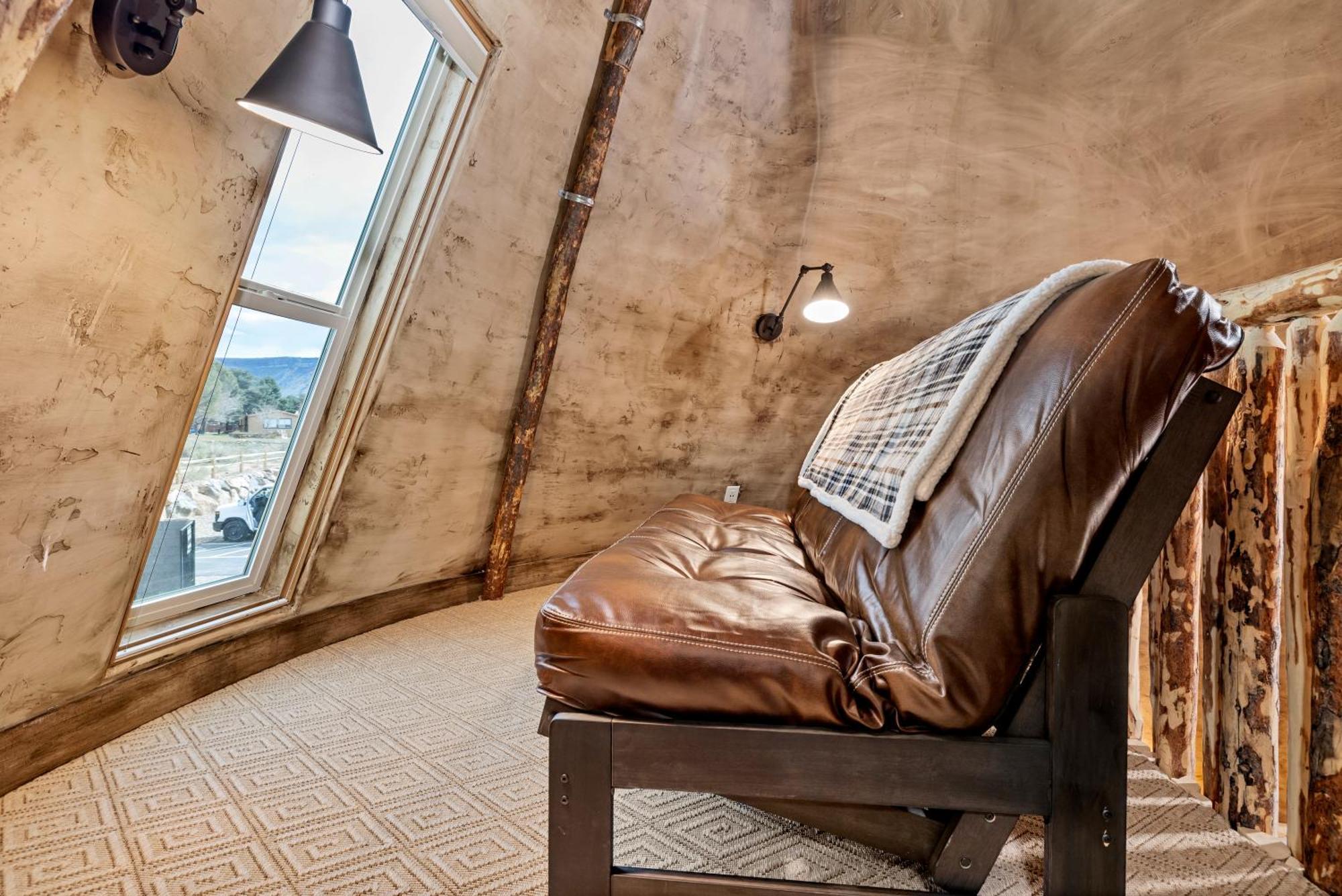 Zion White Bison Glamping & Rv Resort Virgin Exterior foto