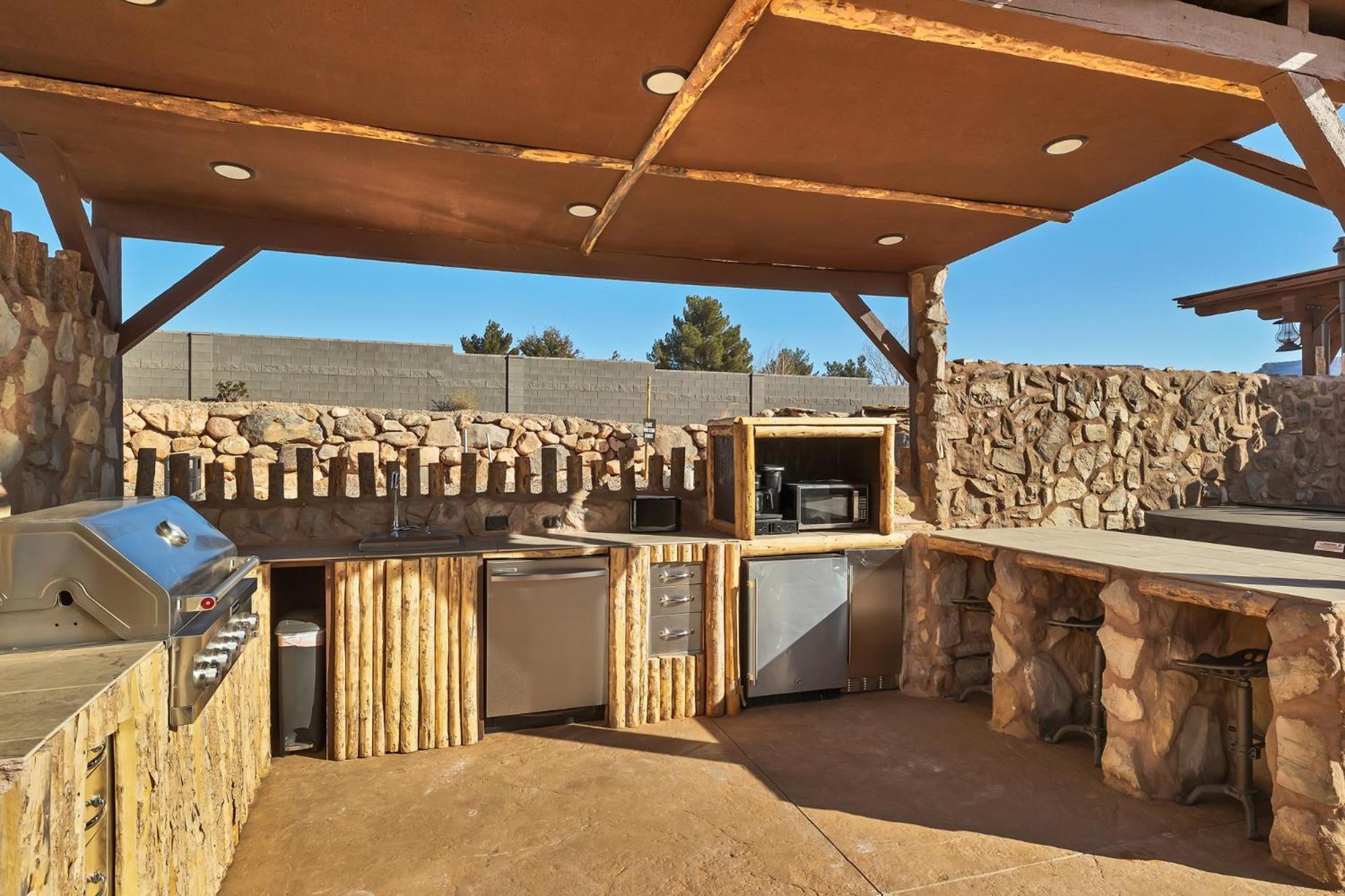 Zion White Bison Glamping & Rv Resort Virgin Exterior foto