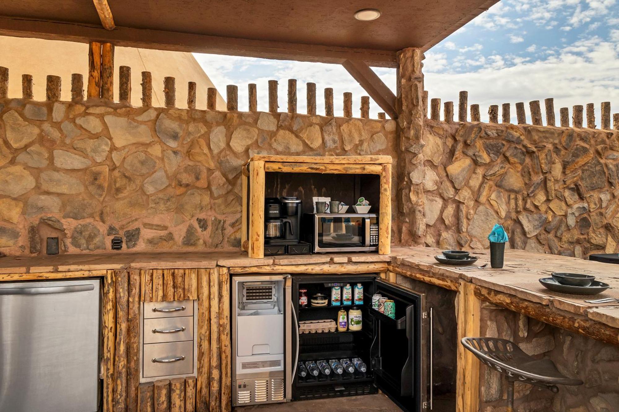 Zion White Bison Glamping & Rv Resort Virgin Exterior foto