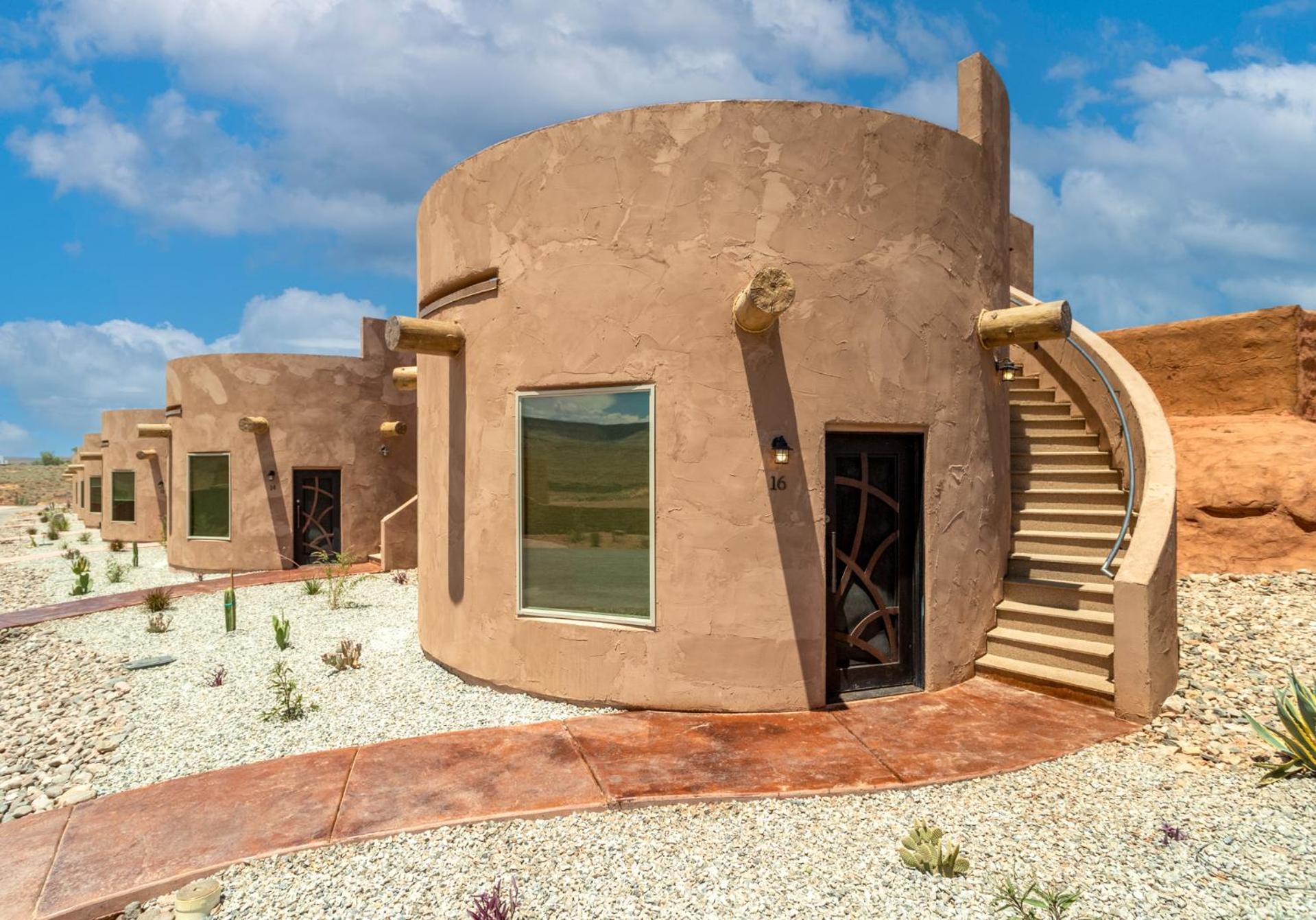 Zion White Bison Glamping & Rv Resort Virgin Exterior foto